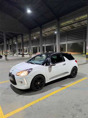 CITROËN-DS3-2012