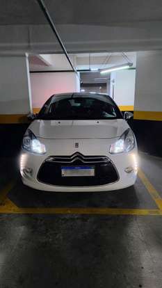 CITROËN-DS3-2012