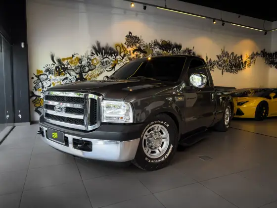FORD F-250 4.2 XL 4X2 CS TURBO INTERCOOLER DIESEL 2P MANUAL FORD F-250 4.2 XL 4X2 CS TURBO INTERCOOLER DIESEL 2P MANUAL