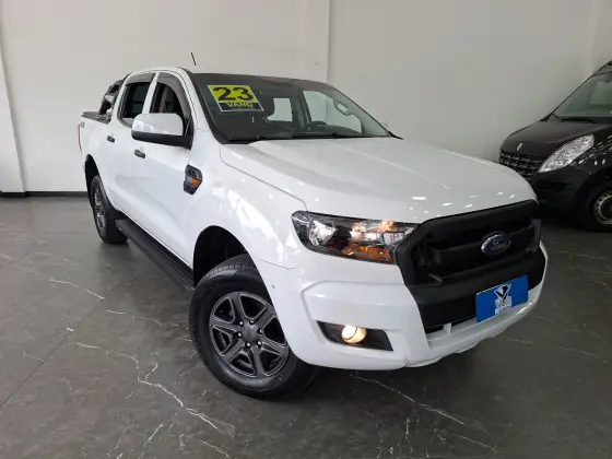 FORD RANGER 3.2 XL 4X4 CD 20V DIESEL 4P AUTOMÁTICO FORD RANGER 3.2 XL 4X4 CD 20V DIESEL 4P AUTOMÁTICO