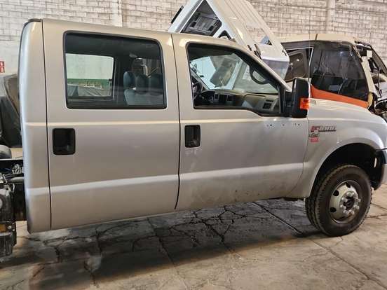 FORD-F-4000-2.8 ISF DIESEL 4X4 MANUAL FORD-F-4000-2017