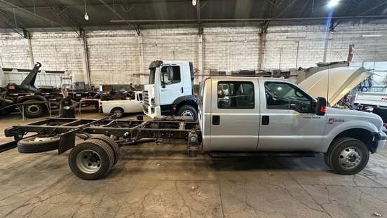 FORD-F-4000-2017