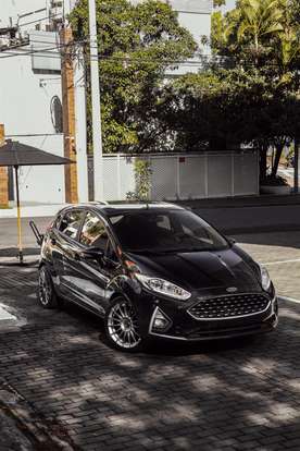 FORD-FIESTA-2018