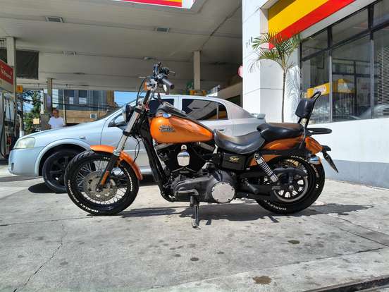 HARLEY-DAVIDSON-DYNA STREET BOB-2014
