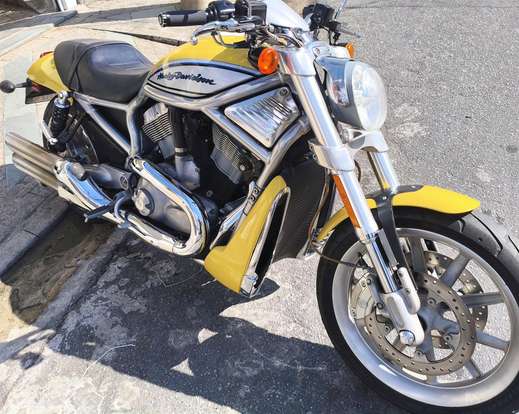 HARLEY-DAVIDSON-STREET ROD-2005