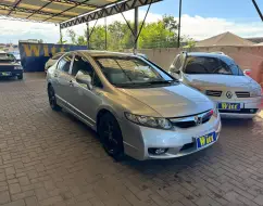 HONDA CIVIC 1.8 LXS 16V FLEX 4P AUTOMÁTICO HONDA CIVIC 1.8 LXS 16V FLEX 4P AUTOMÁTICO