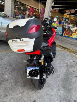 HONDA ADV 