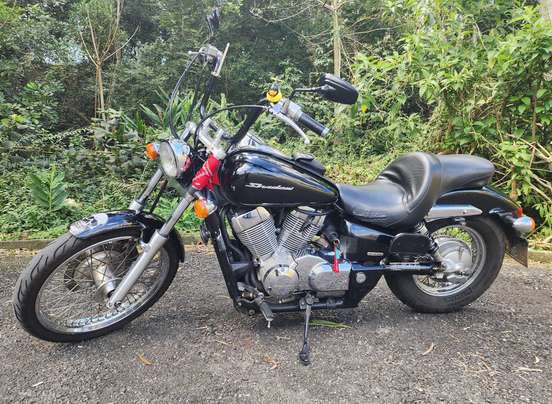 HONDA-SHADOW 750-2011