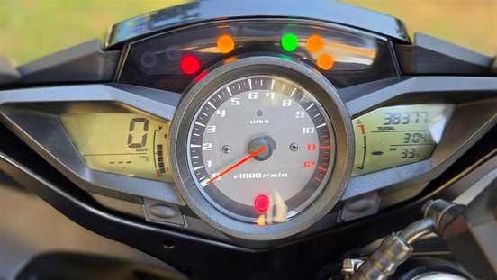 HONDA-VFR 1200F-2013