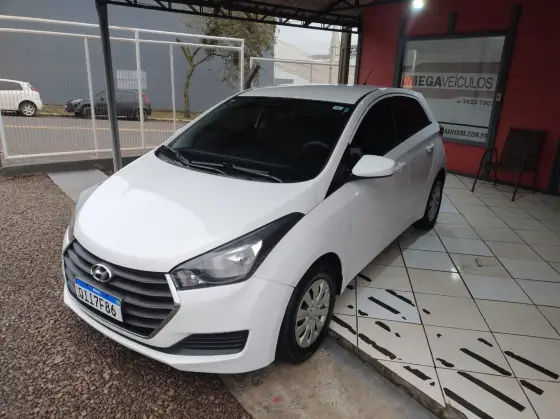 HYUNDAI HB20 1.0 COMFORT 12V FLEX 4P MANUAL HYUNDAI HB20 1.0 COMFORT 12V FLEX 4P MANUAL