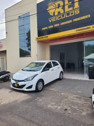 HYUNDAI HB20 1.0 COMFORT 12V FLEX 4P MANUAL HYUNDAI HB20 1.0 COMFORT 12V FLEX 4P MANUAL