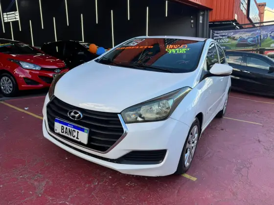 HYUNDAI HB20 1.0 COMFORT PLUS 12V FLEX 4P MANUAL