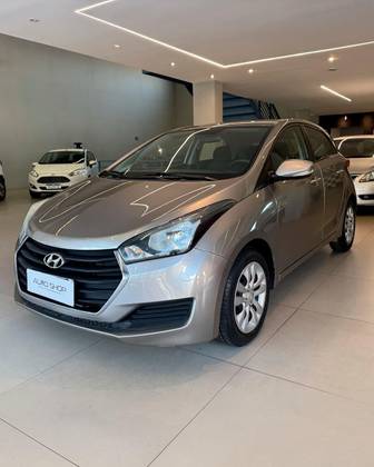 HYUNDAI HB20 1.0 COMFORT PLUS 12V FLEX 4P MANUAL
