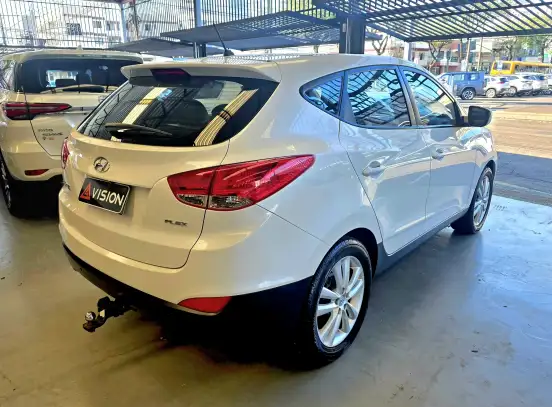 HYUNDAI-IX35-2.0 MPFI 16V FLEX 4P AUTOMÁTICO HYUNDAI-IX35-2016