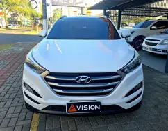 HYUNDAI TUCSON 1.6 16V T-GDI GASOLINA GLS ECOSHIFT HYUNDAI TUCSON 1.6 16V T-GDI GASOLINA GLS ECOSHIFT