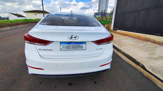 HYUNDAI-ELANTRA-2.0 16V FLEX 4P AUTOMÁTICO HYUNDAI-ELANTRA-2016