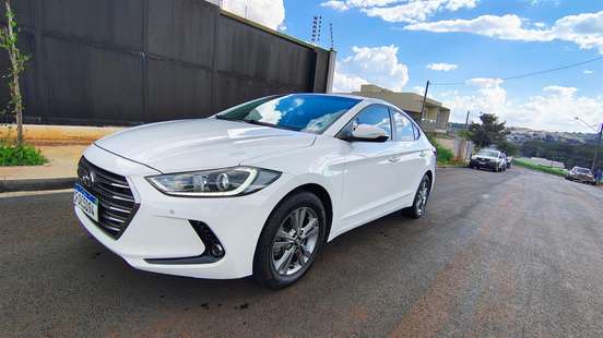 HYUNDAI-ELANTRA-2.0 16V FLEX 4P AUTOMÁTICO HYUNDAI-ELANTRA-2016