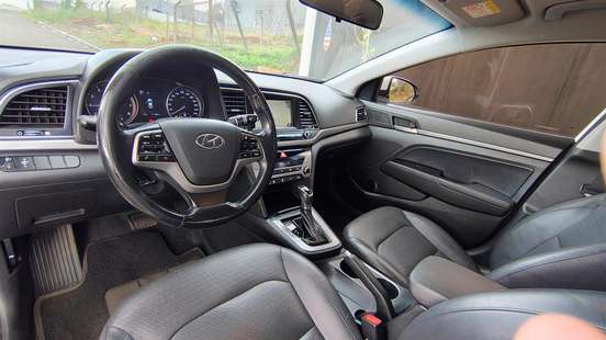 HYUNDAI-ELANTRA-2016