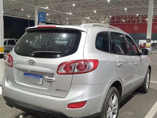 HYUNDAI-SANTA FÉ-3.5 MPFI GLS V6 24V 285CV GASOLINA 4P AUTOMÁTICO HYUNDAI-SANTA FÉ-2010