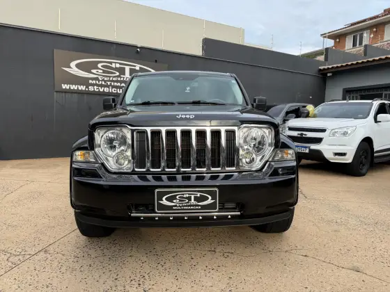 JEEP CHEROKEE 3.7 LIMITED 4X4 V6 12V GASOLINA 4P AUTOMÁTICO JEEP CHEROKEE 3.7 LIMITED 4X4 V6 12V GASOLINA 4P AUTOMÁTICO
