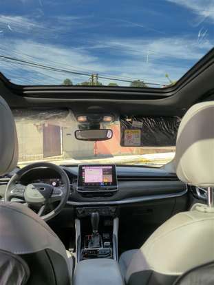 JEEP-COMMANDER-2022