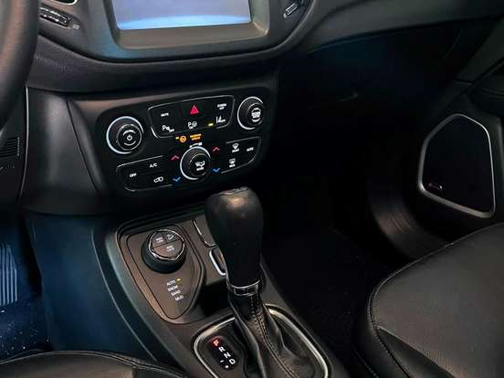 JEEP-COMPASS-2.0 16V DIESEL S 4X4 AUTOMÁTICO JEEP-COMPASS-2021