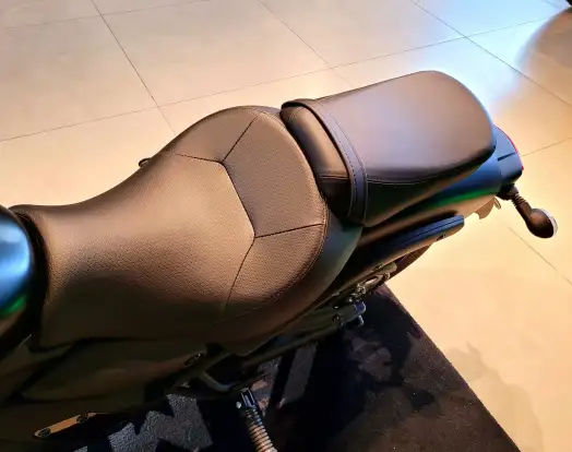 KAWASAKI-VULCAN S ABS-2025