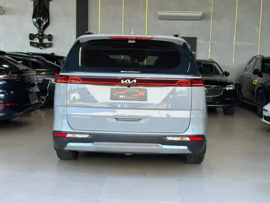 KIA-CARNIVAL-2022