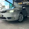 KIA CERATO 1.6 SX3 16V GASOLINA 4P AUTOMÁTICO KIA CERATO 1.6 SX3 16V GASOLINA 4P AUTOMÁTICO
