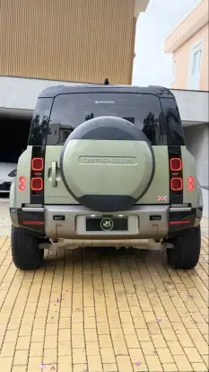 LAND ROVER-DEFENDER-2024