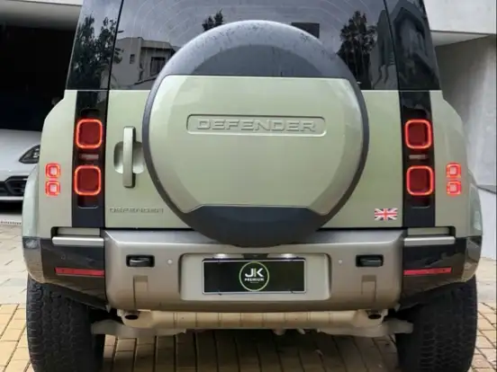 LAND ROVER-DEFENDER-2.0 P400e PHEV 110 X-DYNAMIC HSE AWD AUTOMÁTICO LAND ROVER-DEFENDER-2024