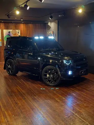 LAND ROVER DEFENDER 3.0 D300 TURBO DIESEL MHEV 90 S AWD AUTOMÁTICO