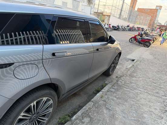 LAND ROVER-RANGE ROVER EVOQUE-2.0 P250 FLEX R-DYNAMIC HSE AWD AUTOMÁTICO LAND ROVER-RANGE ROVER EVOQUE-2024