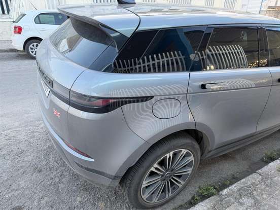 LAND ROVER-RANGE ROVER EVOQUE-2.0 P250 FLEX R-DYNAMIC HSE AWD AUTOMÁTICO LAND ROVER-RANGE ROVER EVOQUE-2024