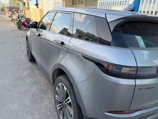 LAND ROVER-RANGE ROVER EVOQUE-2024