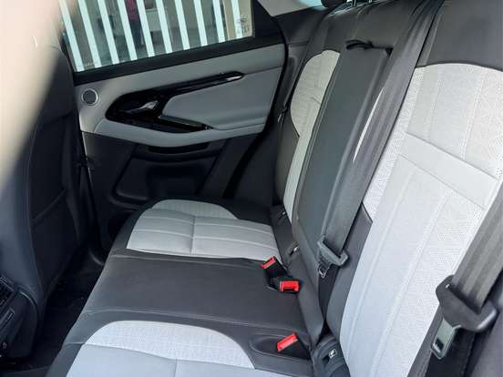 LAND ROVER-RANGE ROVER EVOQUE-2.0 P250 FLEX R-DYNAMIC HSE AWD AUTOMÁTICO LAND ROVER-RANGE ROVER EVOQUE-2024