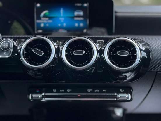 MERCEDES-BENZ-A 200-1.3 CGI GASOLINA ADVANCE SEDAN 7G-DCT MERCEDES-BENZ-A 200-2019
