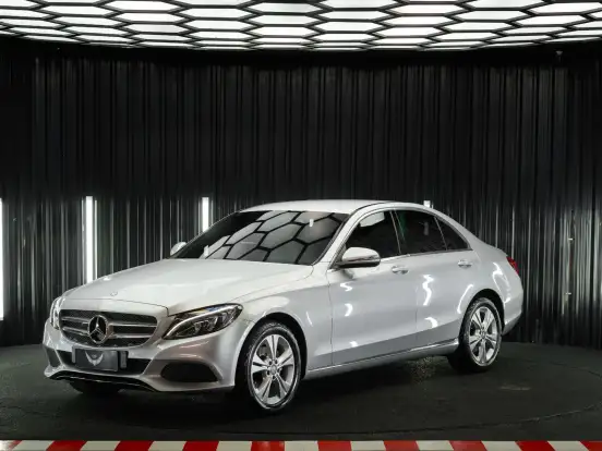 MERCEDES-BENZ-C 180-1.6 CGI AVANTGARDE 16V TURBO GASOLINA 4P AUTOMÁTICO MERCEDES-BENZ-C 180-2015