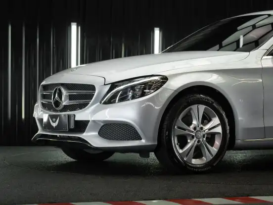 MERCEDES-BENZ-C 180-1.6 CGI AVANTGARDE 16V TURBO GASOLINA 4P AUTOMÁTICO MERCEDES-BENZ-C 180-2015