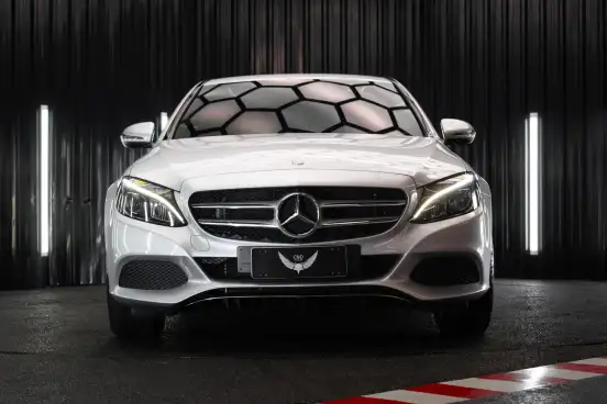 MERCEDES-BENZ-C 180-1.6 CGI AVANTGARDE 16V TURBO GASOLINA 4P AUTOMÁTICO MERCEDES-BENZ-C 180-2015