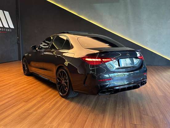 MERCEDES-BENZ-C 63 AMG-2024