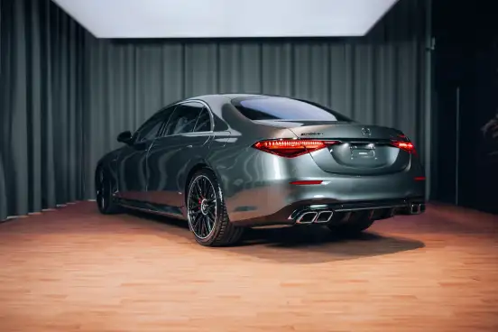 MERCEDES-BENZ-S 63 AMG-2024