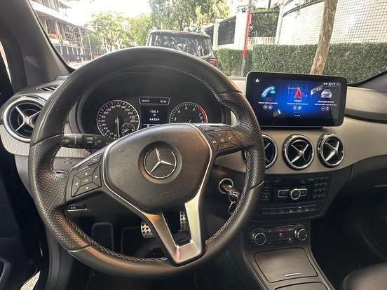 MERCEDES-BENZ-B 200-1.6 SPORT TURBO GASOLINA 4P AUTOMÁTICO MERCEDES-BENZ-B 200-2012