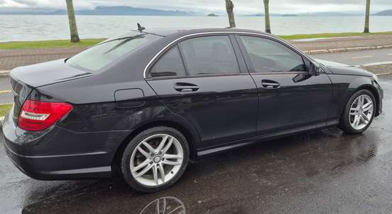 MERCEDES-BENZ-C 180-2012