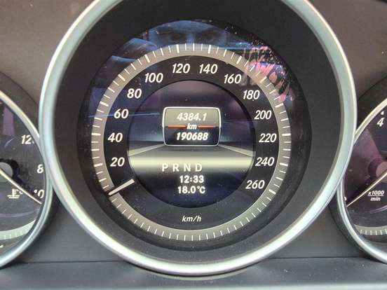 MERCEDES-BENZ-C 180-1.6 CGI SPORT 16V TURBO GASOLINA 4P AUTOMÁTICO MERCEDES-BENZ-C 180-2012