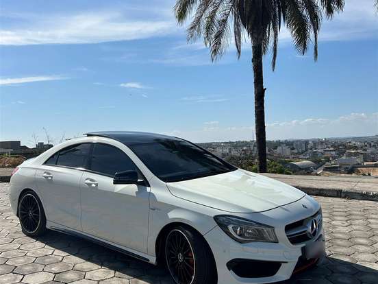 MERCEDES-BENZ-CLA 45 AMG-2.0 16V TURBOCHARGED GASOLINA 4P AUTOMÁTICO MERCEDES-BENZ-CLA 45 AMG-2015
