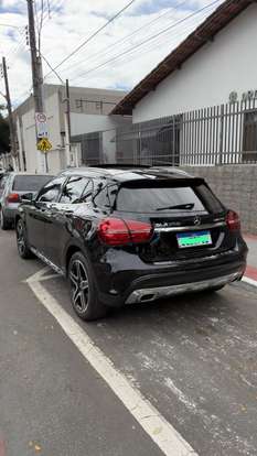 MERCEDES-BENZ-GLA 250-2019
