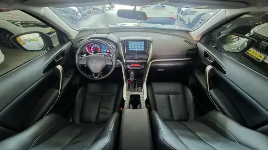 MITSUBISHI-ECLIPSE CROSS-1.5 MIVEC TURBO GASOLINA HPE CVT MITSUBISHI-ECLIPSE CROSS-2024
