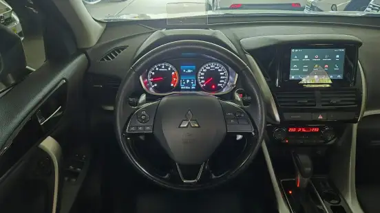 MITSUBISHI-ECLIPSE CROSS-1.5 MIVEC TURBO GASOLINA HPE CVT MITSUBISHI-ECLIPSE CROSS-2024