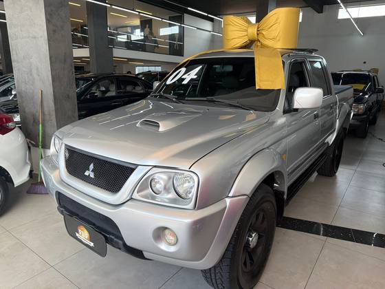 MITSUBISHI L200 2.5 SPORT HPE 4X4 CD 8V TURBO INTERCOOLER DIESEL 4P AUTOMÁTICO MITSUBISHI L200 2.5 SPORT HPE 4X4 CD 8V TURBO INTERCOOLER DIESEL 4P AUTOMÁTICO
